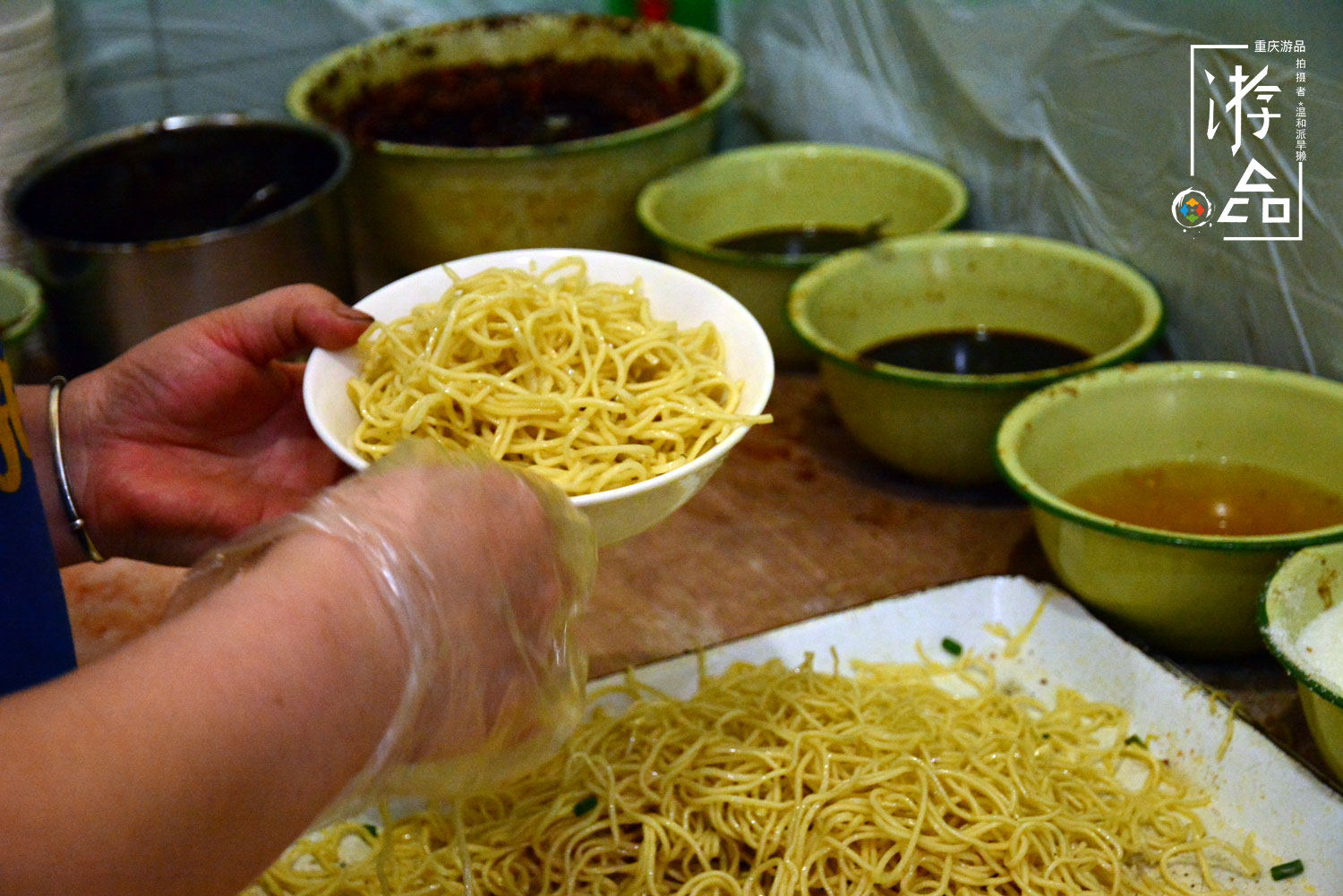 重庆最霸道的凉面：大溪沟人和街的胖哥面，几十年屹立不倒的实力