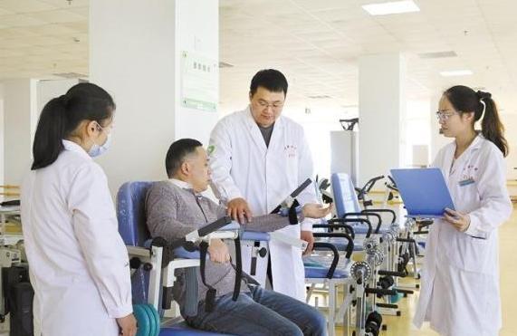 近幾年高考熱門(mén)專(zhuān)業(yè),現(xiàn)在十大熱門(mén)專(zhuān)業(yè)(圖4) 近幾年高考熱門(mén)專(zhuān)業(yè),現(xiàn)在十大熱門(mén)專(zhuān)業(yè)(圖4)