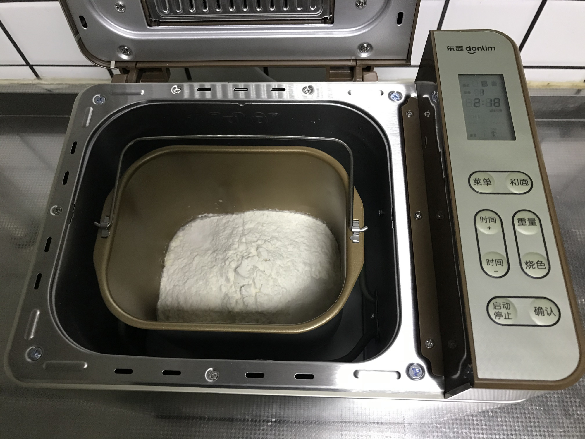 用了6年的麵包方子，還是最愛它，蓬鬆暄軟，細膩拉絲，放3天不硬