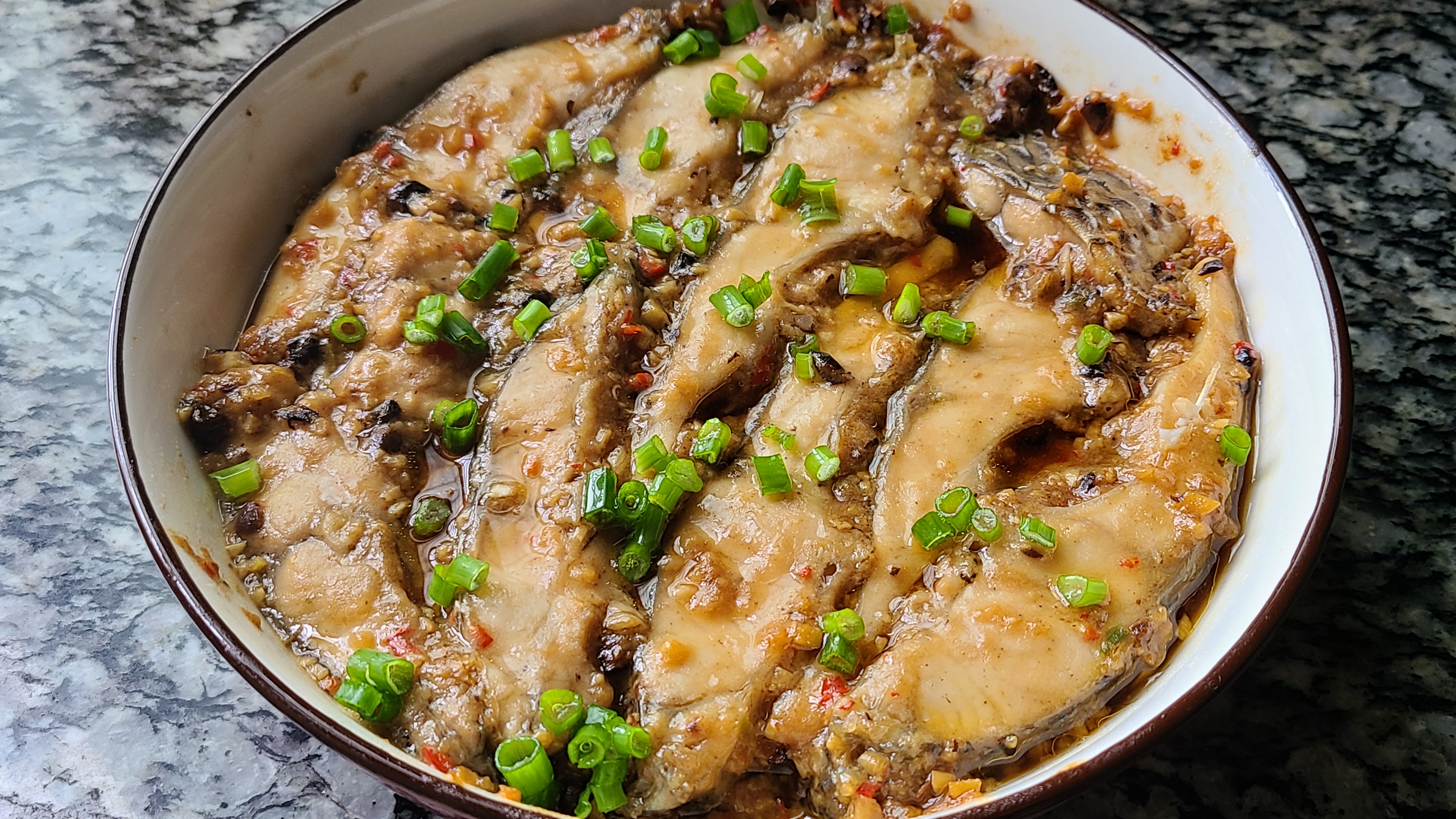 豆豉蒸魚，又香又好吃的一道美味家常菜，看著直流口水