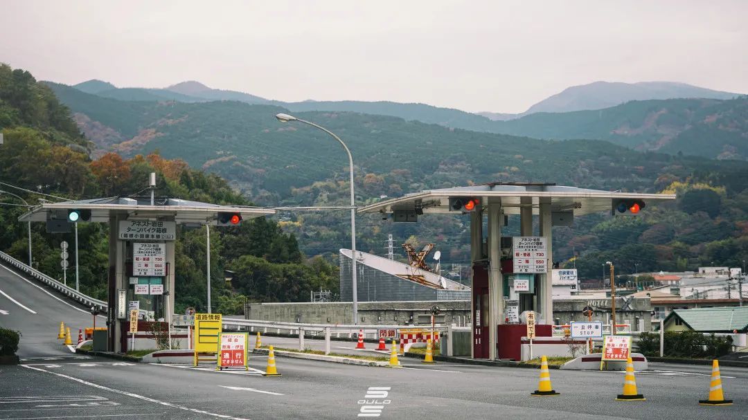 除了秋名山，日本这条山路你必须得知道！网友：赛车的神