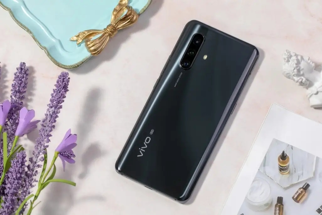 vivo X30评测：双模5G时尚先锋，升级的不止是摄像那么简单