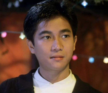 他是何超琼一生的痛，一代歌神陈百强35岁抑郁离