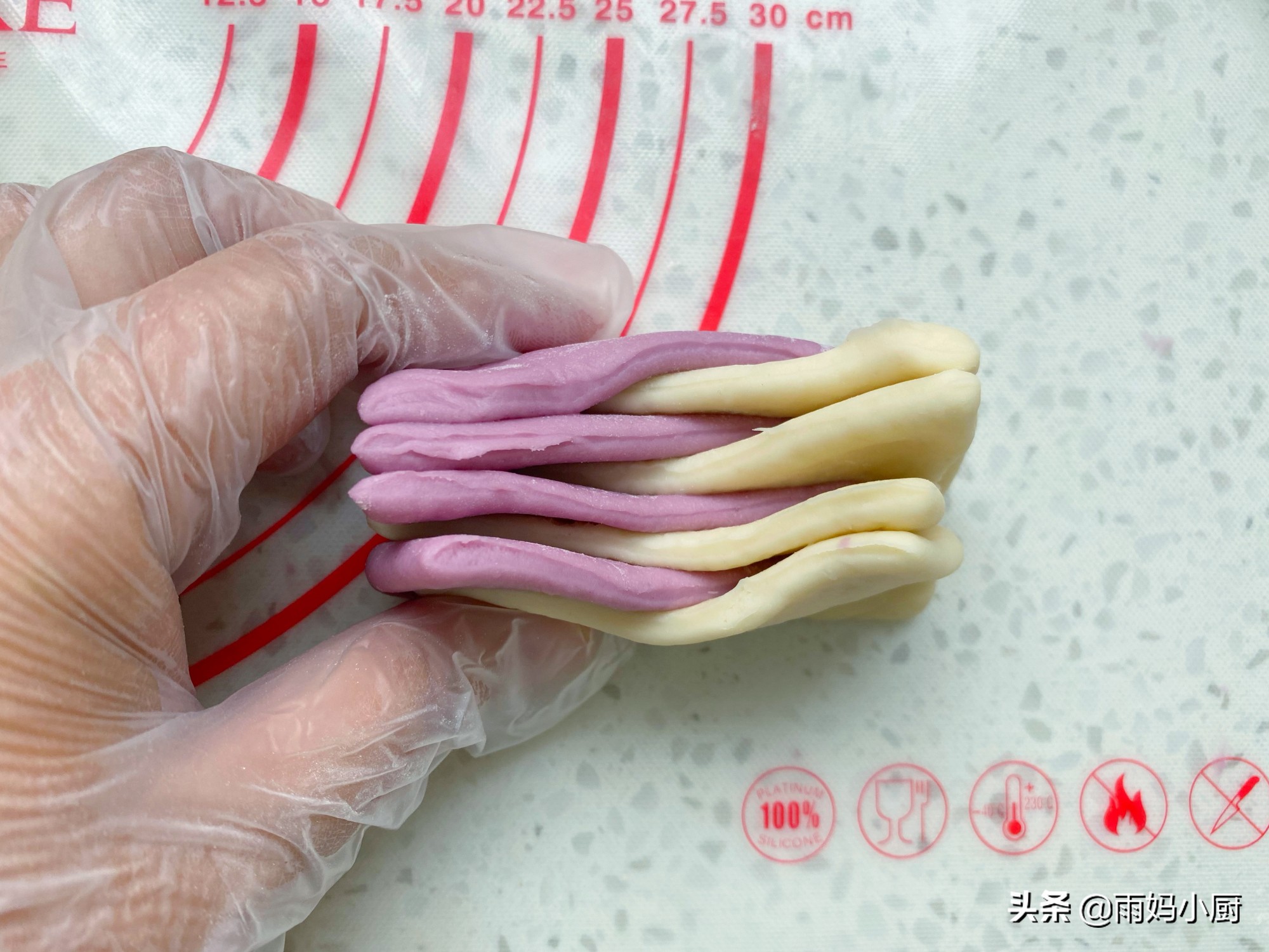 3分钟学会，1次发酵双色奶香馒头，白胖松软好吃又好看