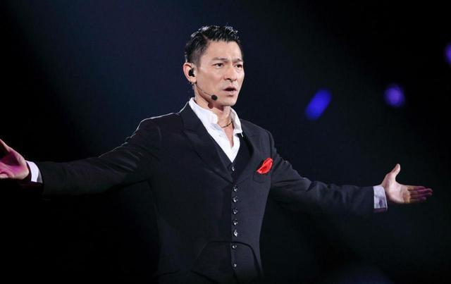“港独”艺人全面封杀！必须坚守，香港爱国艺人才能拥有展示舞台