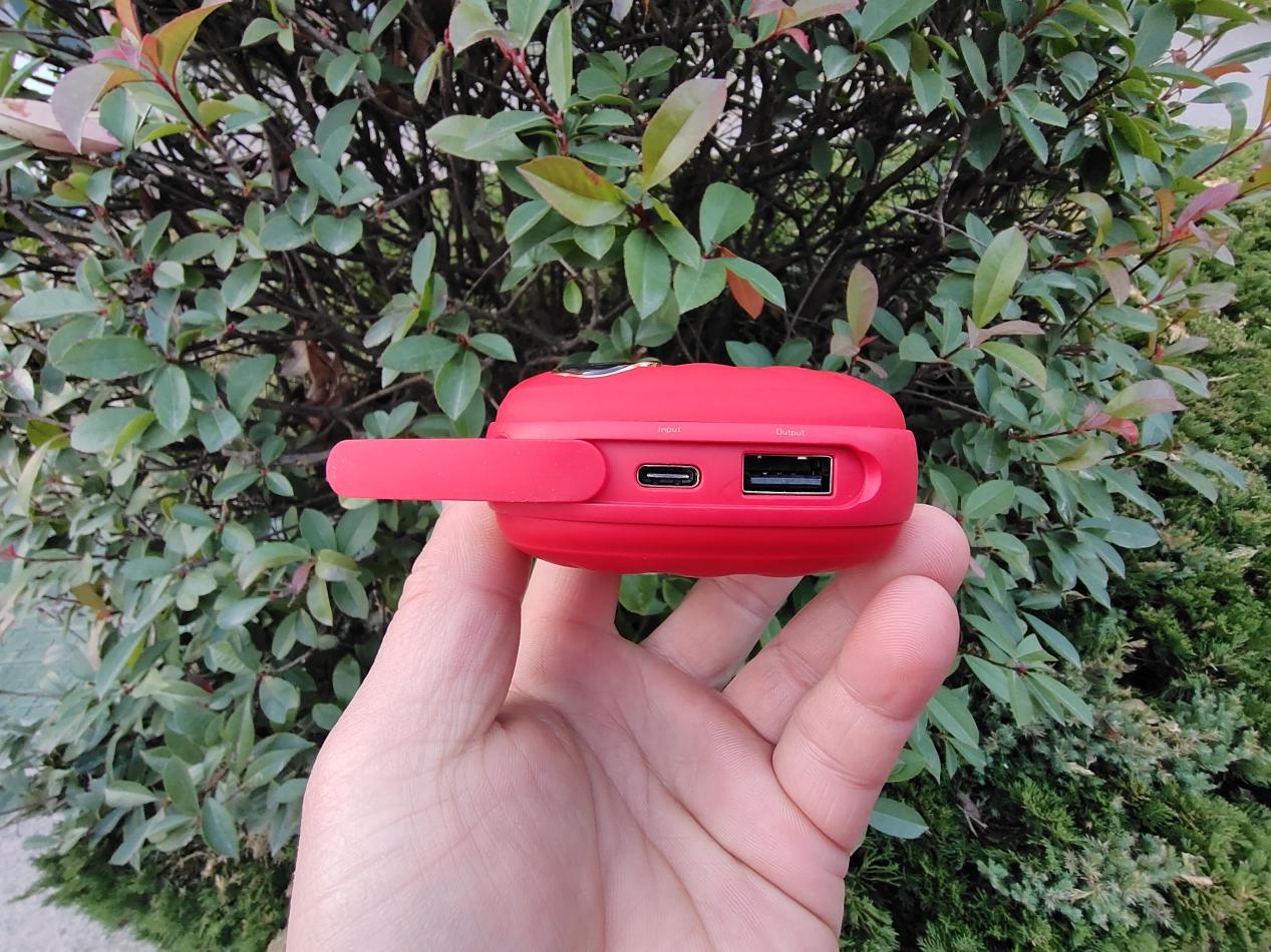 沃品WH-07暖手充电宝，冬天玩手机妈妈再也不用担心我的手冷