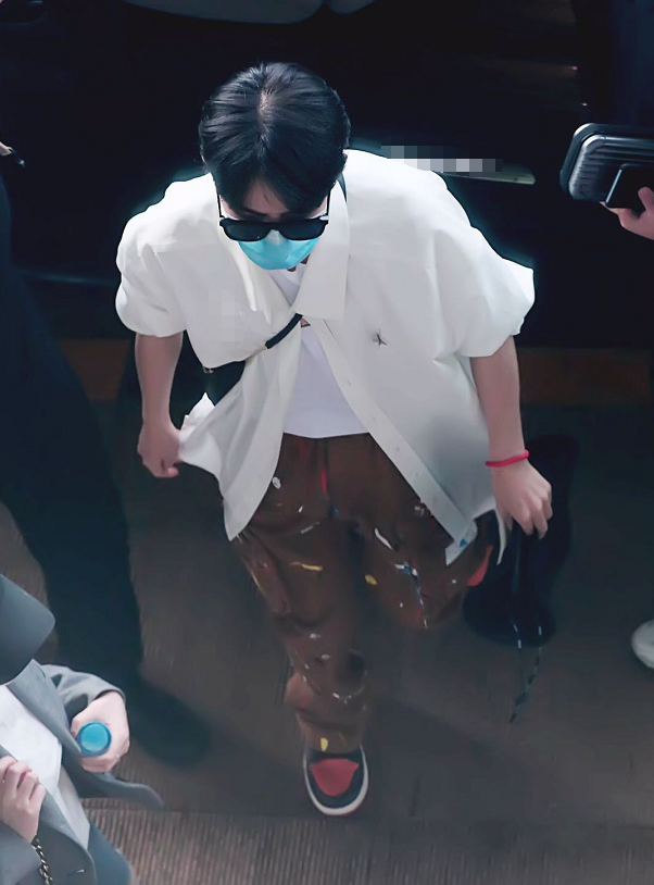 肖战被爆录制新综艺，携手范丞丞令人惊喜，一