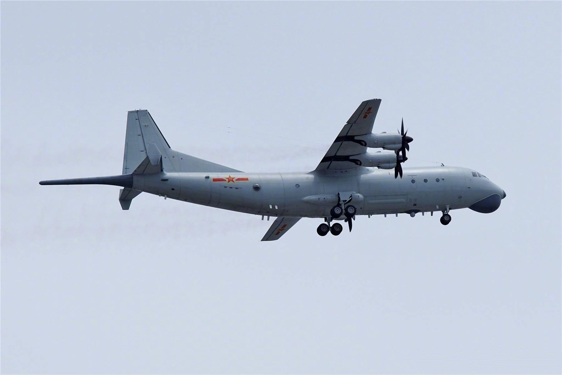 动作频频！美军轰炸机再度闯入南海，我军“两招”可令其图谋落空