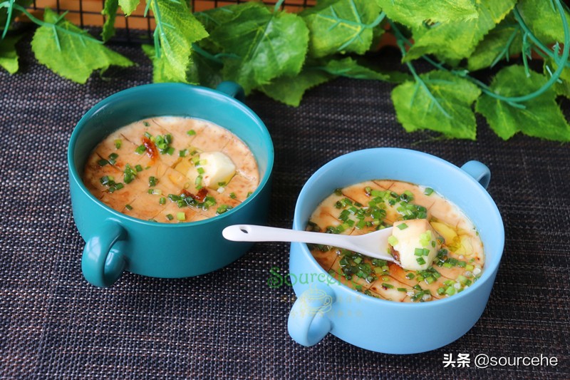 蒸鸡蛋时多加一步，鸡蛋又嫩又滑无蜂窝，鲜香味美，孩子爱吃