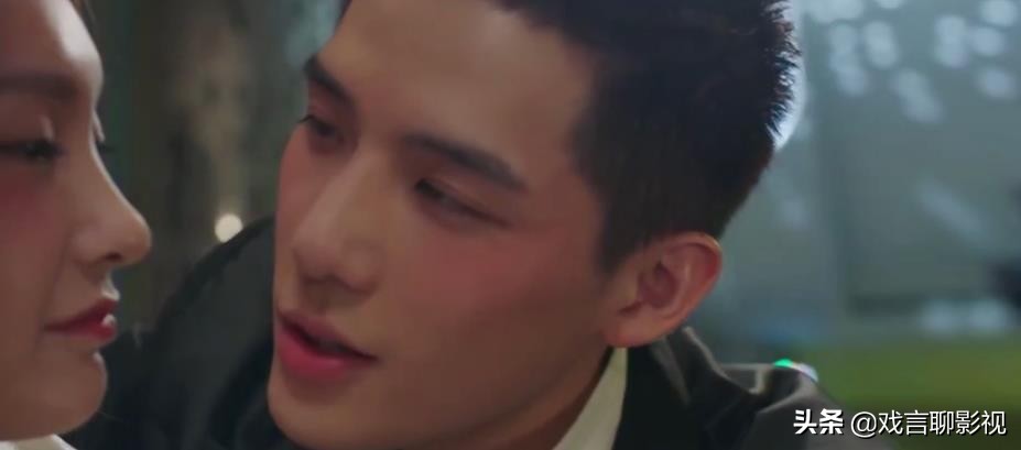 Hu Yitian Li Yitong performs melting sister younger brother to love, costar king installs eaves acting to win support, give a group successfully