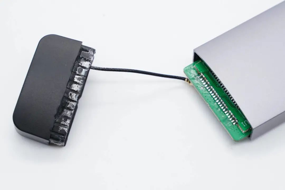 这款拓展坞可让笔记本直接联网，用户都说好，内部黑科技揭晓