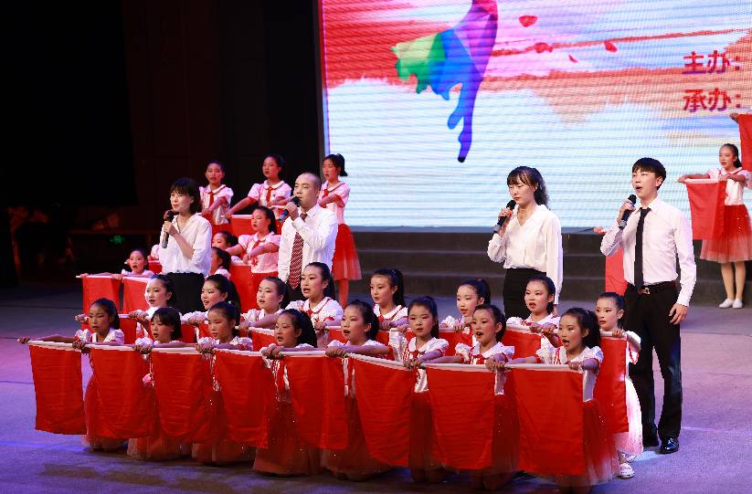石泉县2021年中小学艺术节成果丰硕