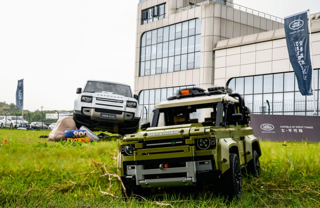 FJ酷路泽的价格，居然就能买到这款豪华品牌3.0T三门越野车