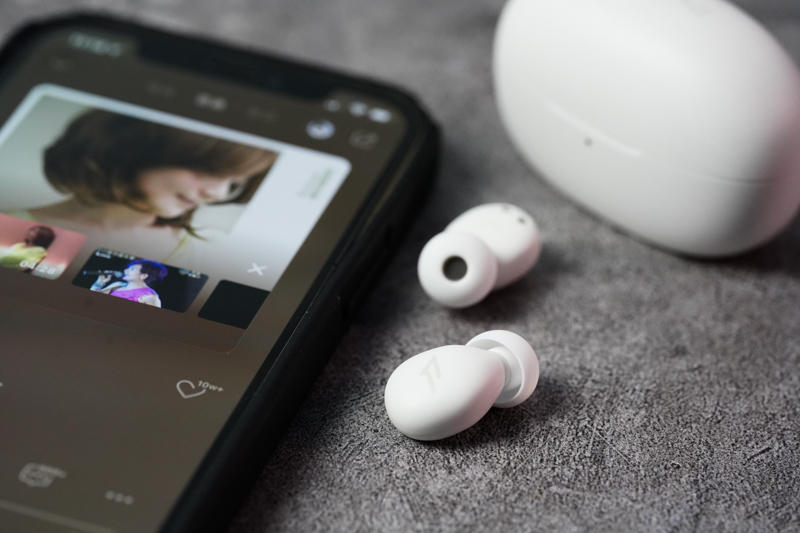 能专业助眠的真无线耳机：万魔ComfoBuds Z睡眠豆评测