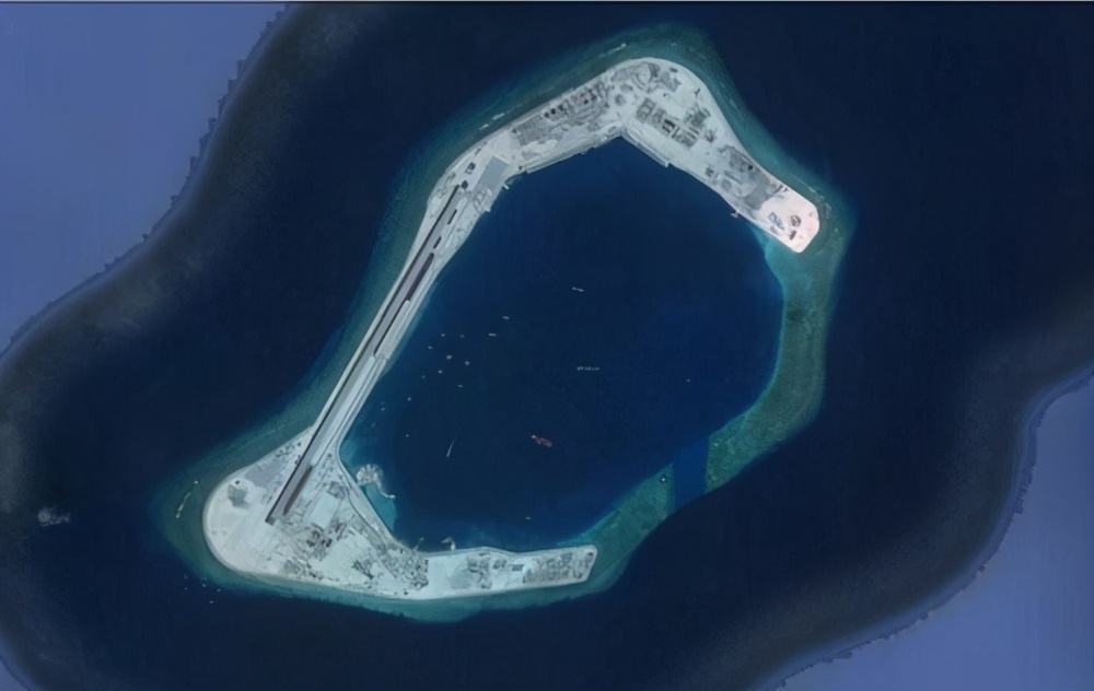 南海造岛已见成效，4个岛屿建造军用机场，可驻守上百架战机