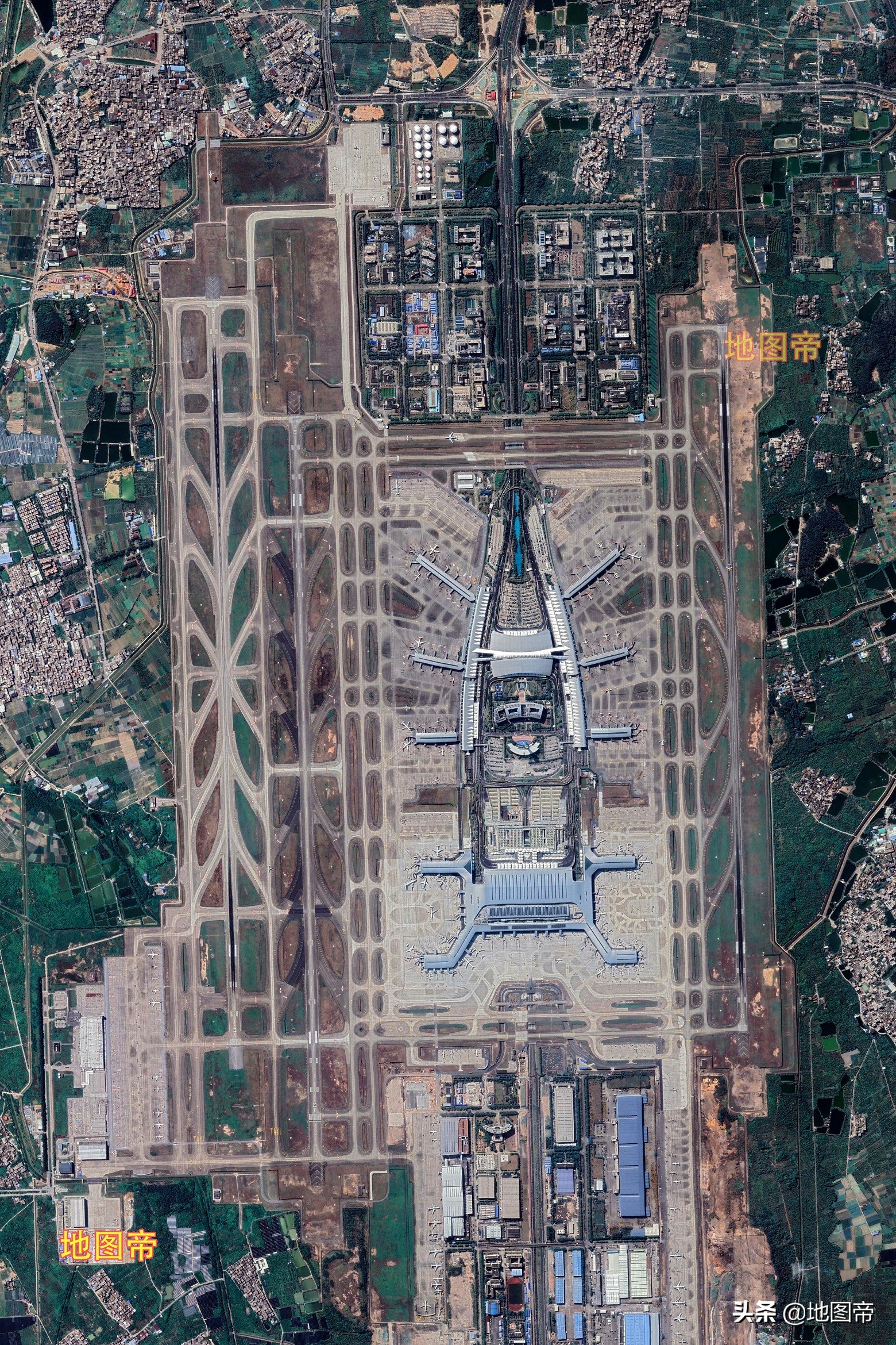 航拍广州白云国际机场,我国三大门户复合枢纽机场之一