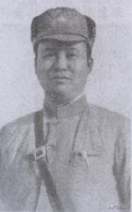 他是河北籍少将，曾率部两天奔袭250里，阻击了十万敌人的反扑