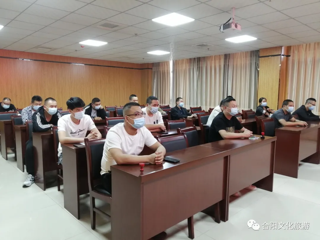 我縣召開文化市場經(jīng)營單位疫情防控部署會(huì)