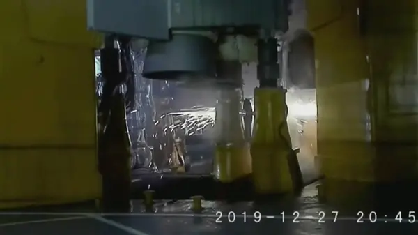 长征五号将在年底前发射嫦娥探测器，实现我国首次月球采样返回