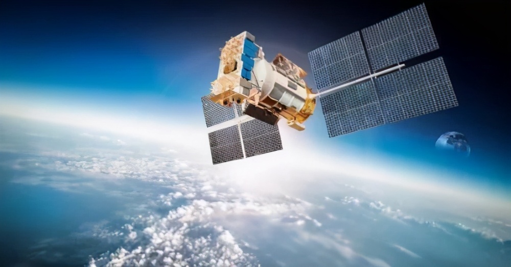 世界三大卫星定位精度对比：美0.1米，俄1.5米，