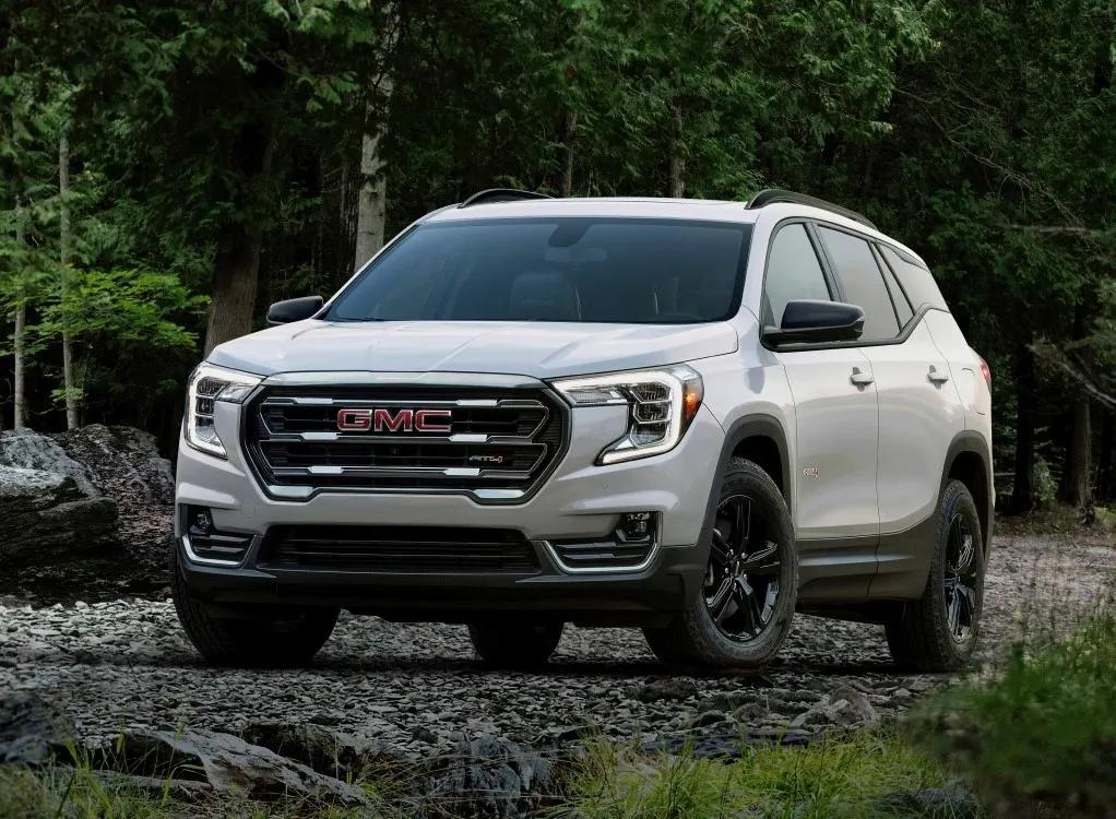 日产GT-R换代遥遥无期，DS 9售价高至40万