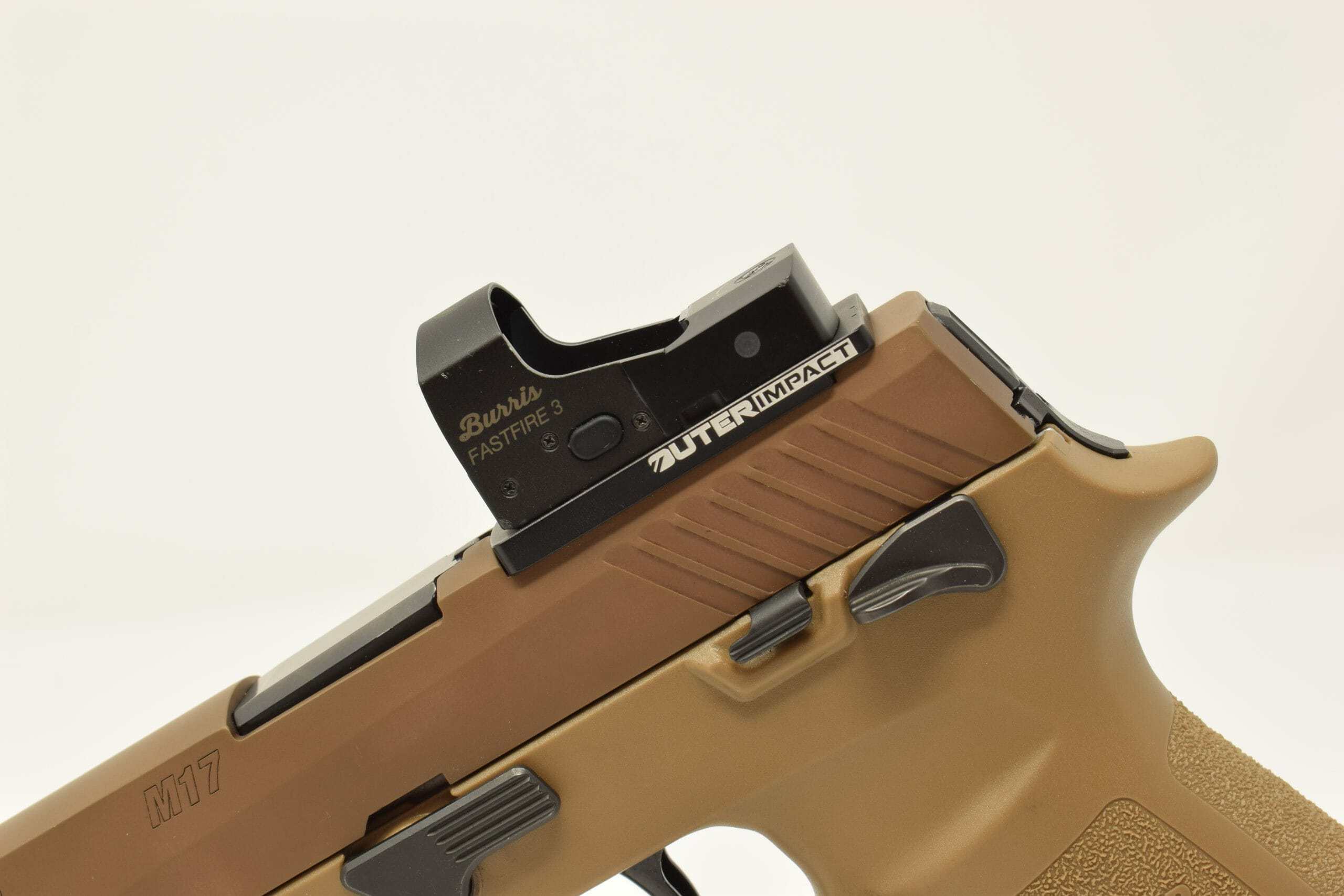 美军新款战斗手枪问世，曾遭意大利人极力阻挠