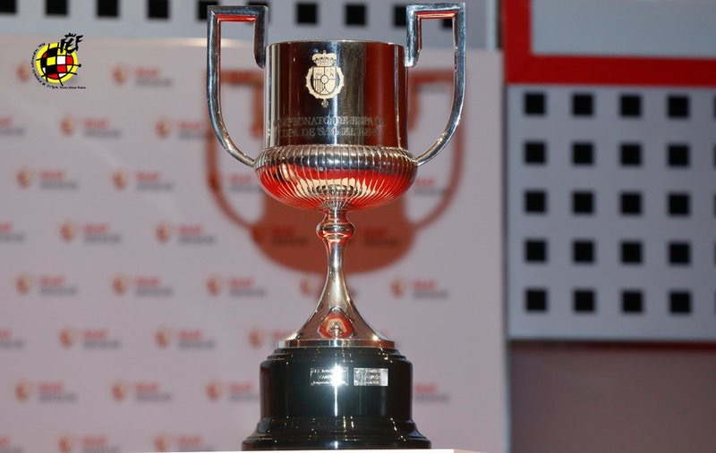 西班牙超级杯,西甲联赛冠军vs西班牙国王杯冠军.