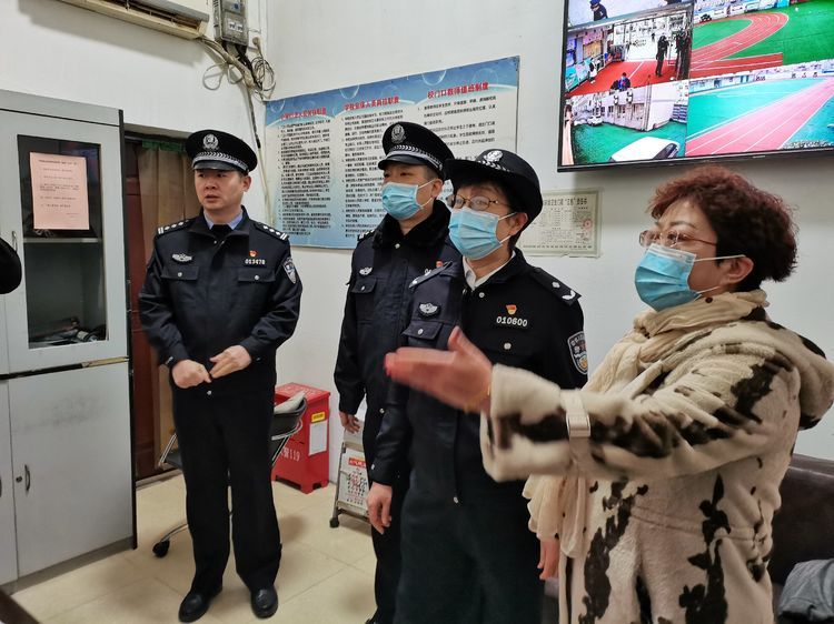 莲湖区环城西路小学 全力护航开学季 共筑校园安全网