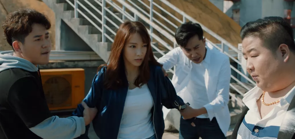 《奇怪朋友》开播无水花!王一博眼神呆滞演技青涩,不如小演员