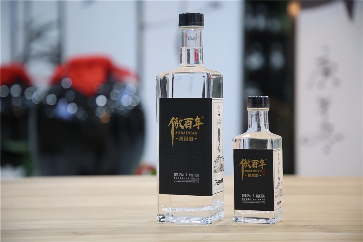 什么样的酒才有收藏价值 傲百年高粱酒值得收藏