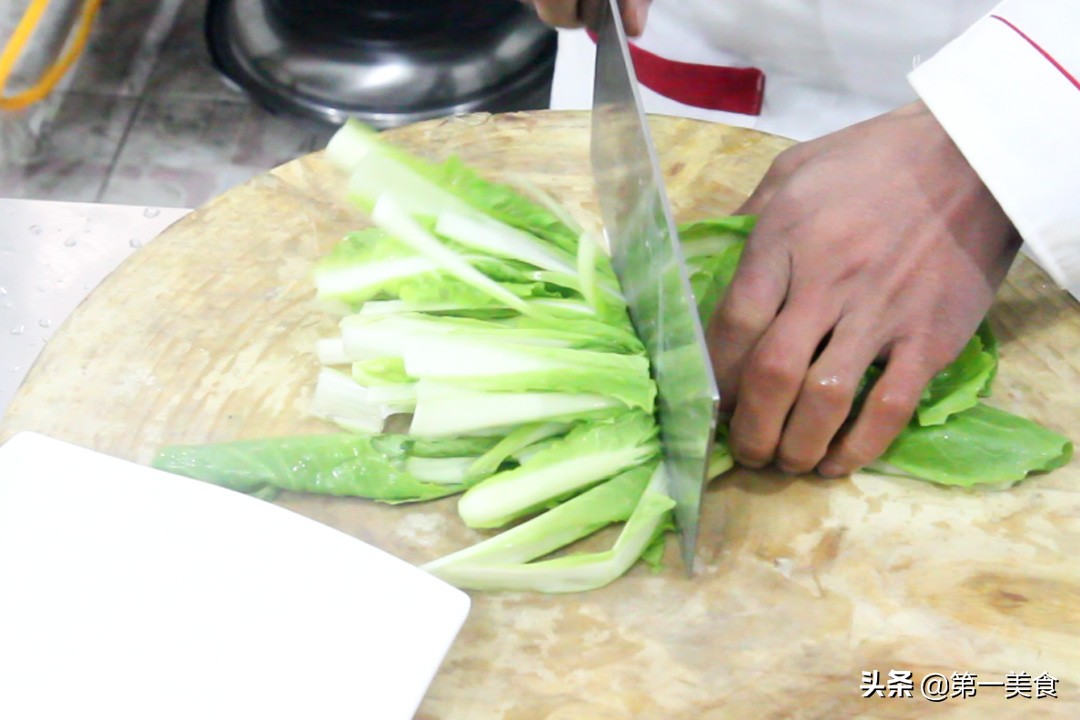 图片[3]-小白菜煎豆腐做法 简单易学 豆腐金黄不粘锅-起舞食谱网
