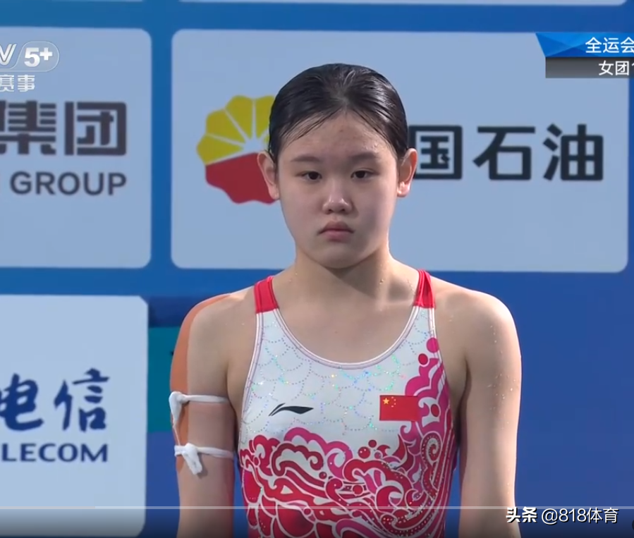 神仙打架!全红婵被张家齐反超一脸紧张,为她0水花鼓掌,俩10分决胜