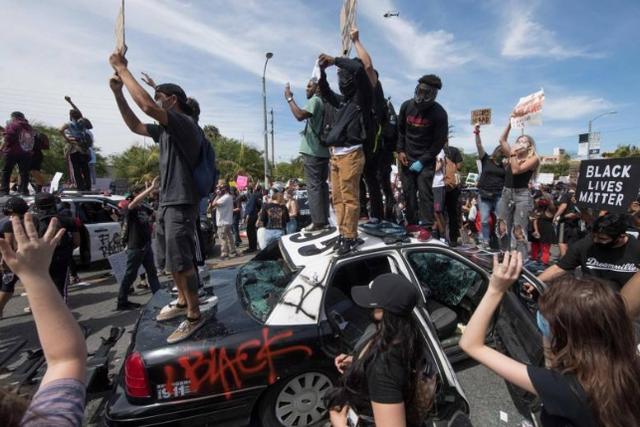 噩耗不斷！ 美、德、法、印四國同時�暴亂�，白宮態度引人深思