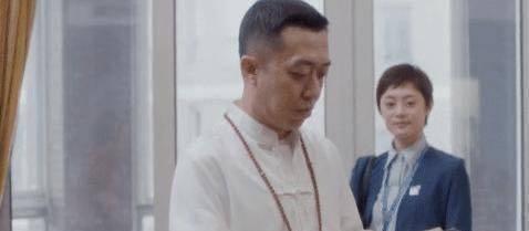 德云四少近况曝光，何云伟被徒弟“踢”，曹云金却住豪宅泡女明星