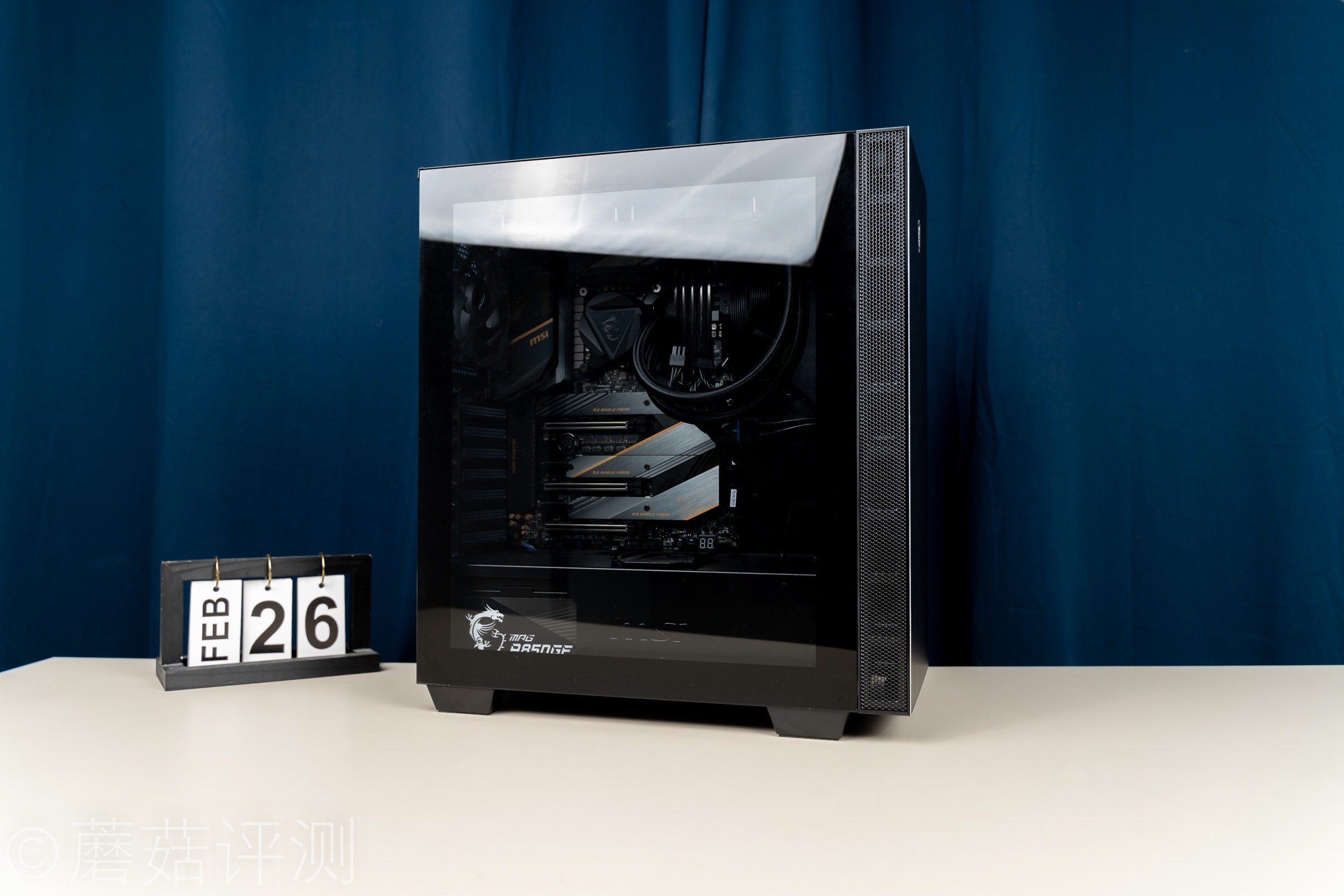 原来整机还可以这样装！微星MAG幻彩佩龙斧I9 10900K主机 拆解评测