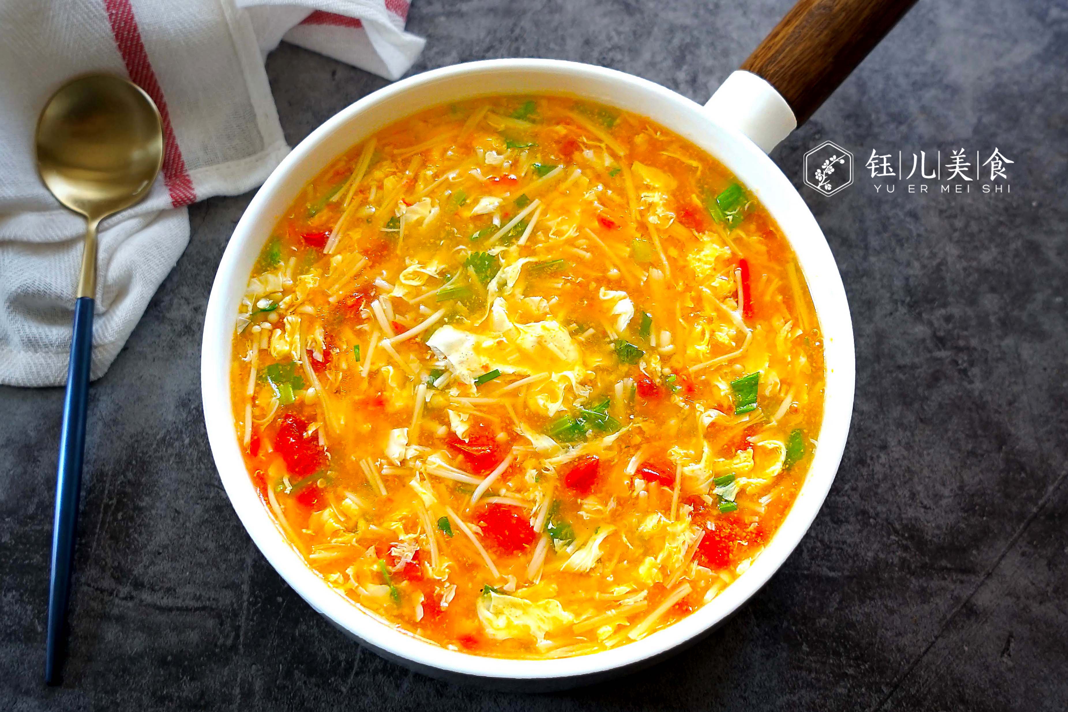 入秋后，金针菇这6种吃法火了，营养鲜美，比吃肉还要香，快试试