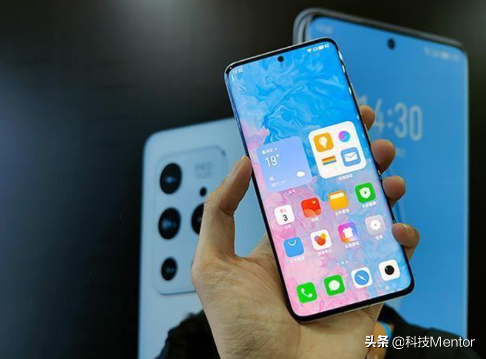 九月性价比手机别乱买，这三款性能够用有颜值，亮点很多