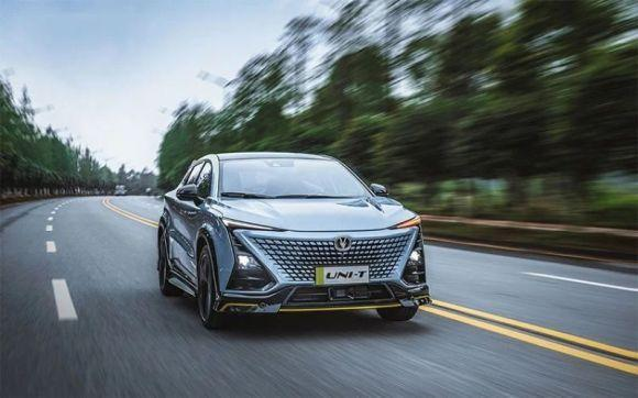 传祺公布新GS8伪装图；Polo GTI将搭载2.0T发动机