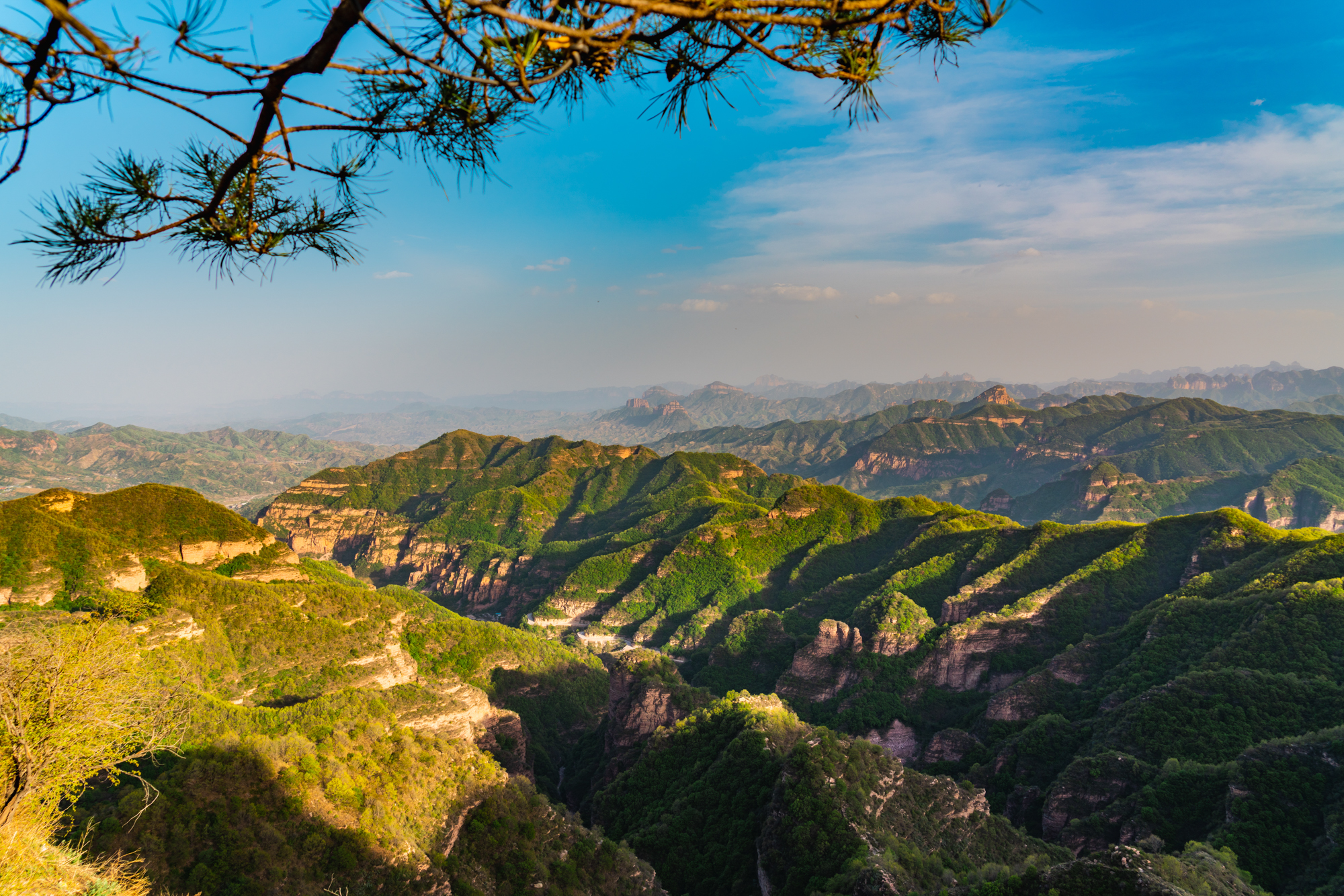 “数”说周公山，2条上山路、3个传说8道风景