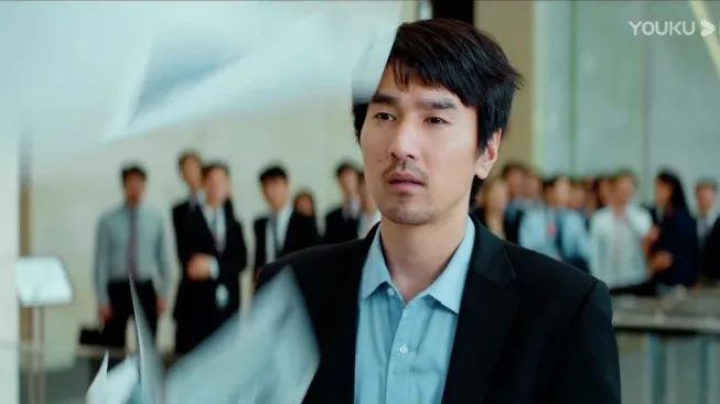 电视剧|双男主职场剧《平凡的荣耀》：赵又廷白敬亭师徒组合形象大改