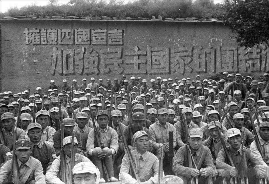 熊向晖：潜伏胡宗南身边，获偷袭延安密报，身