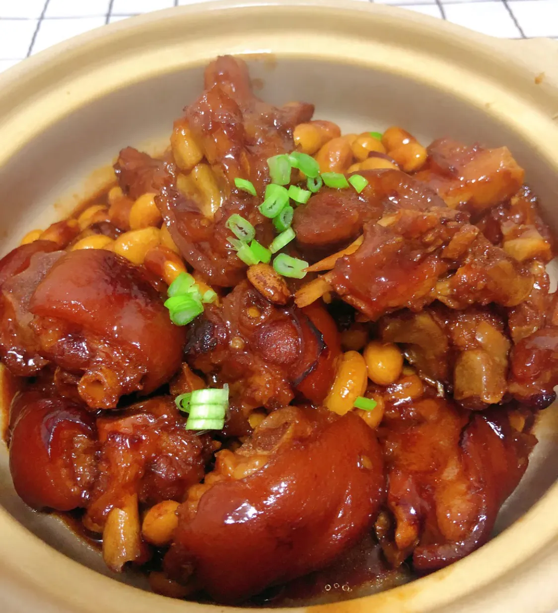 人见人爱的黄豆炖猪蹄,超简单 美食做法 第9张 人见人爱的黄豆炖猪蹄,超简单 美食做法 第9张