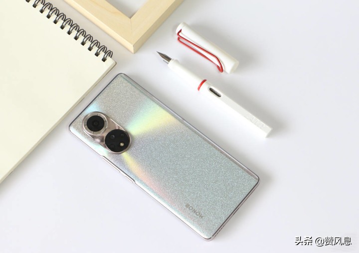 荣耀60 Pro携89°曲面屏报到，5100mAh+100W，4nm旗舰芯坐镇