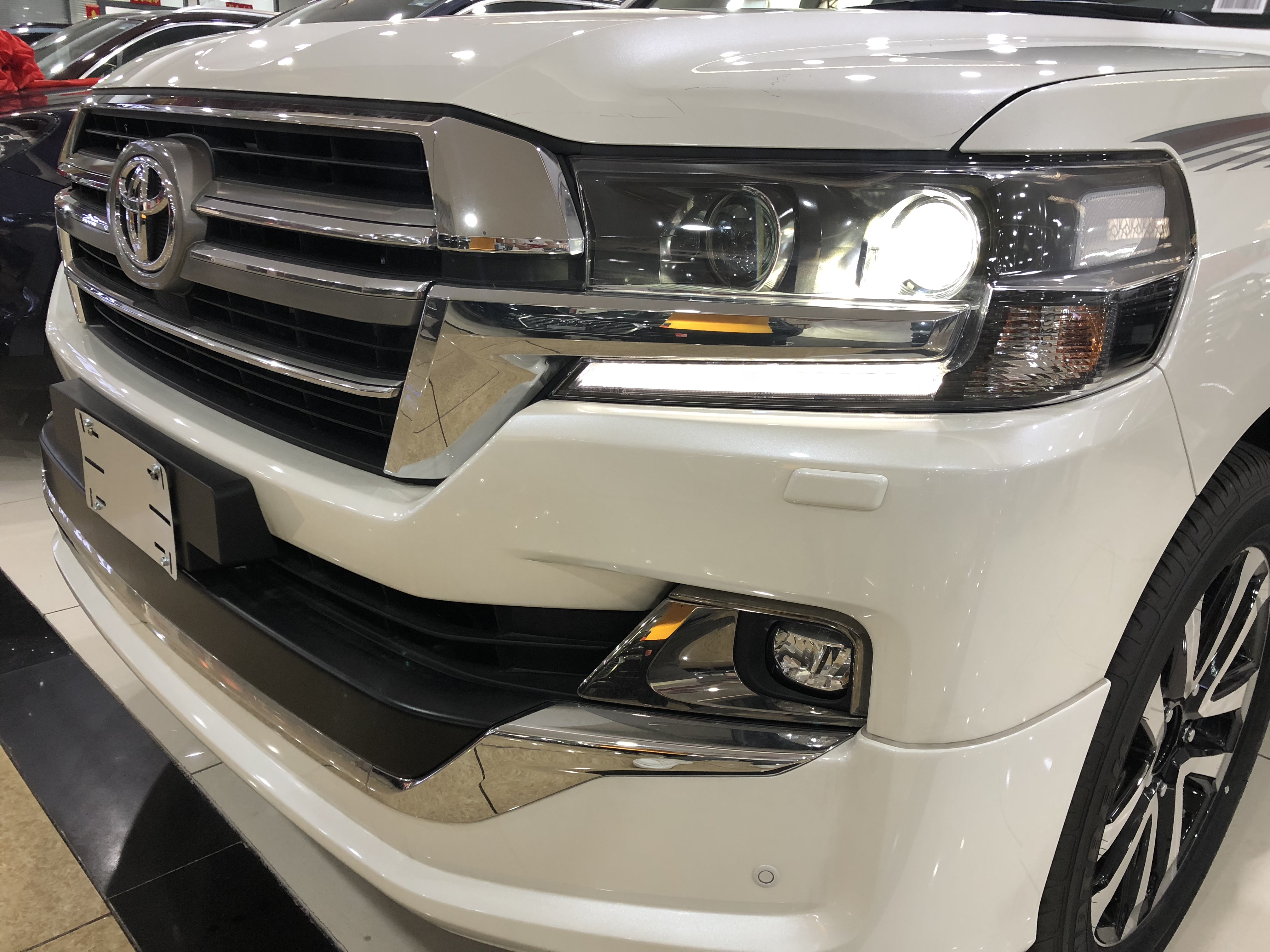 全新丰田陆地巡洋舰gt外观内饰再度升级_汽车江湖