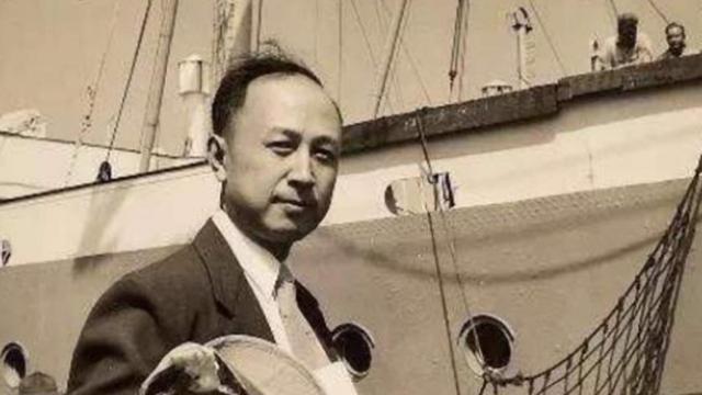 Ǯѧɭ��нֻ��300��Ԫ,������һ���������,����ʮ��Ԫ˧��û��