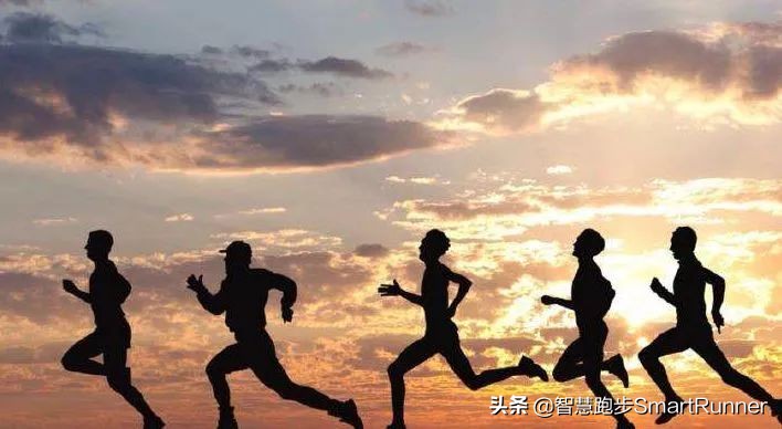 跑步的最佳时间是？早上or晚上？