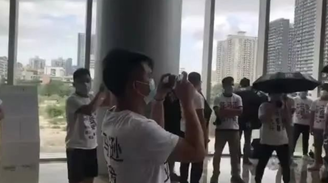 用30天做到全球第一，却被美国坑了17亿，比亚迪