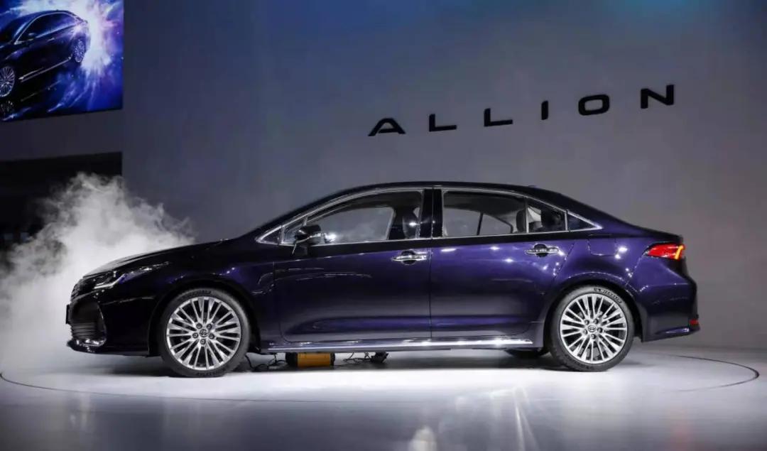 配置与空间该如何抉择？一汽丰田ALLION表示二者都要
