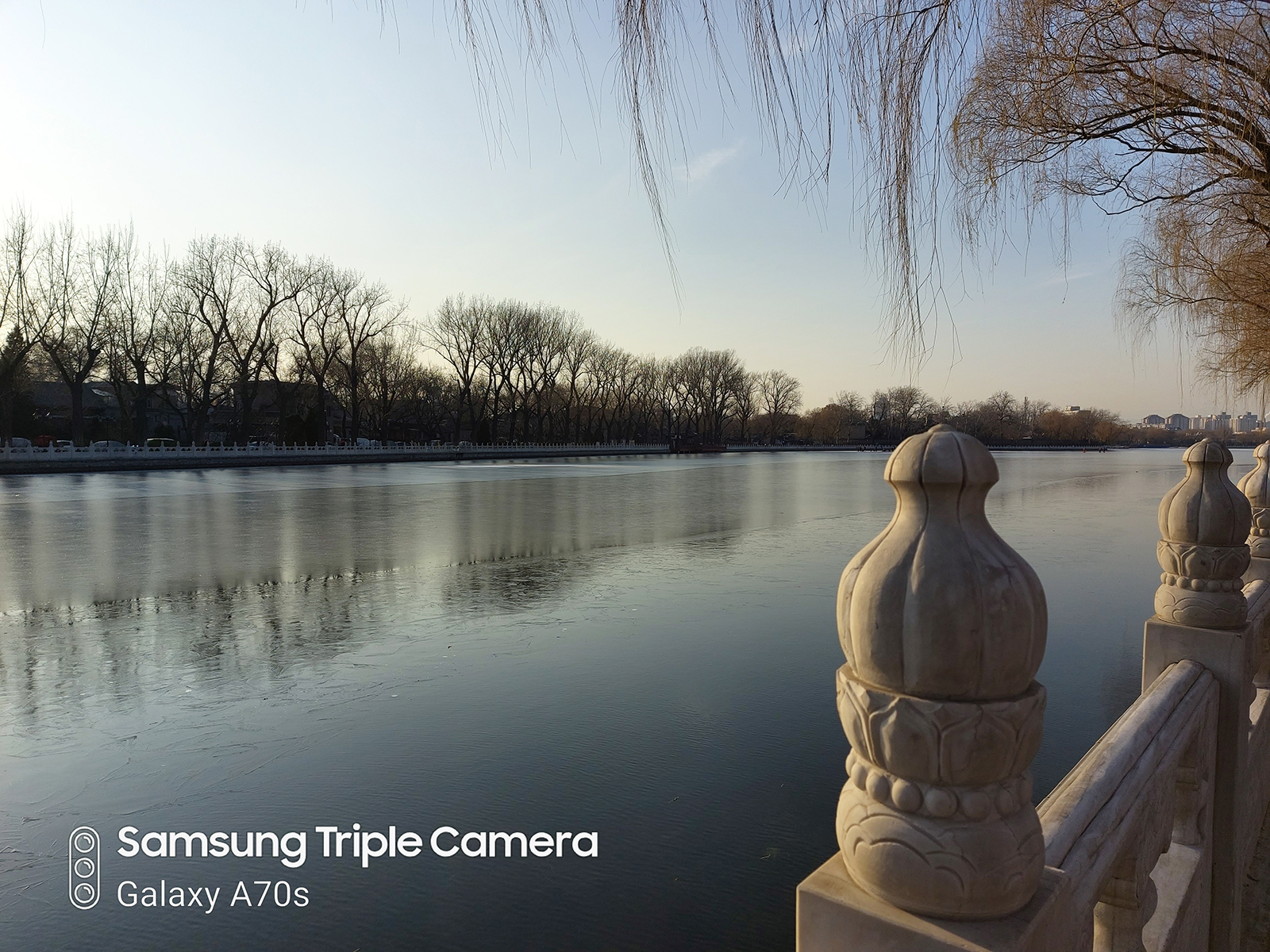 三星Galaxy A70s测评：6400万后置摄像头三摄整体实力不可小觑