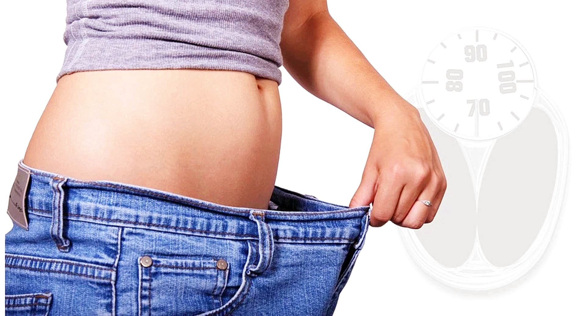 厨房秤也玩黑科技，除了称重，还能分析热量和营养成分